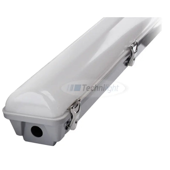 Technilight série TLVP Luminaire 4' DEL intérieur pour plafond bas 5K